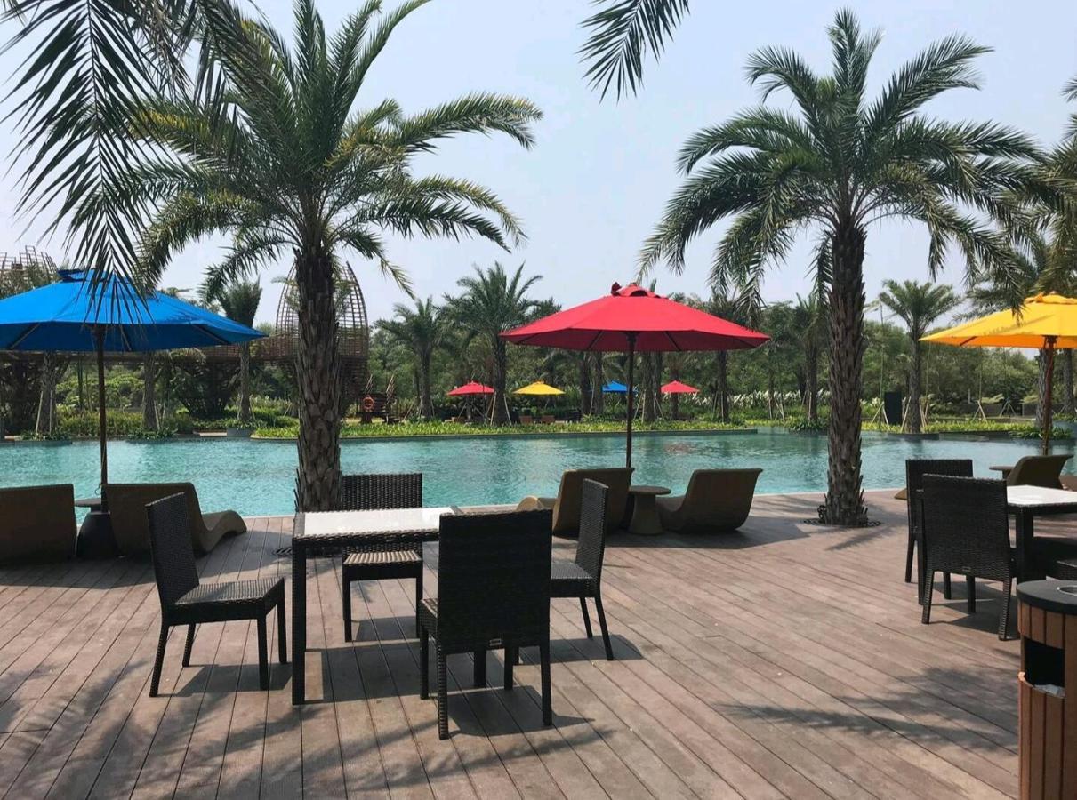 Studio Sea View Apartment At Gold Coast Pik By Mysweethome Cakarta Dış mekan fotoğraf