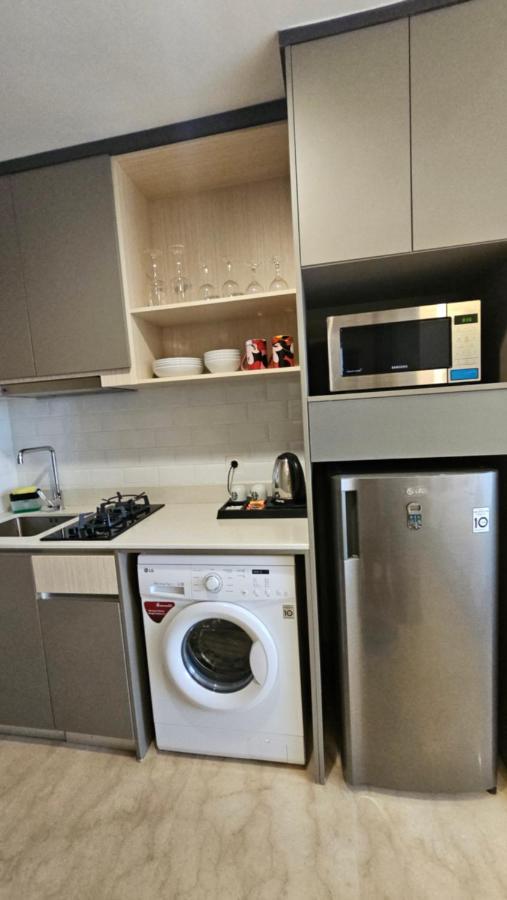 Studio Sea View Apartment At Gold Coast Pik By Mysweethome Cakarta Dış mekan fotoğraf