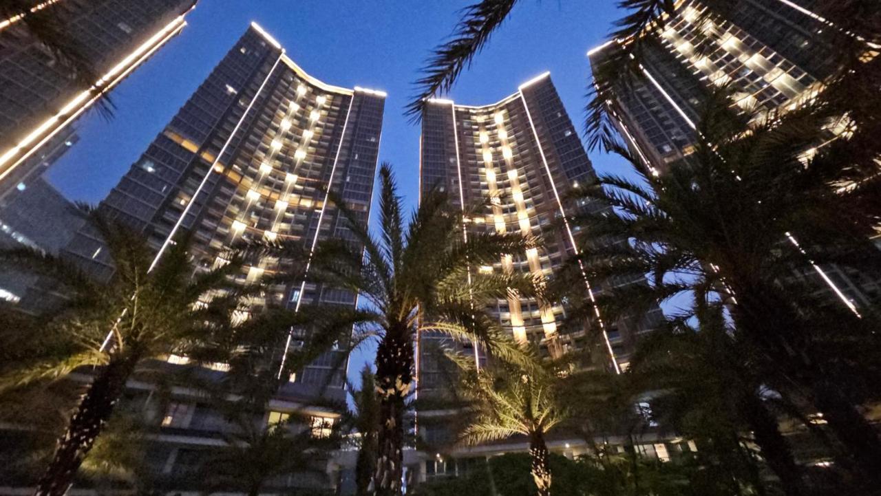 Studio Sea View Apartment At Gold Coast Pik By Mysweethome Cakarta Dış mekan fotoğraf