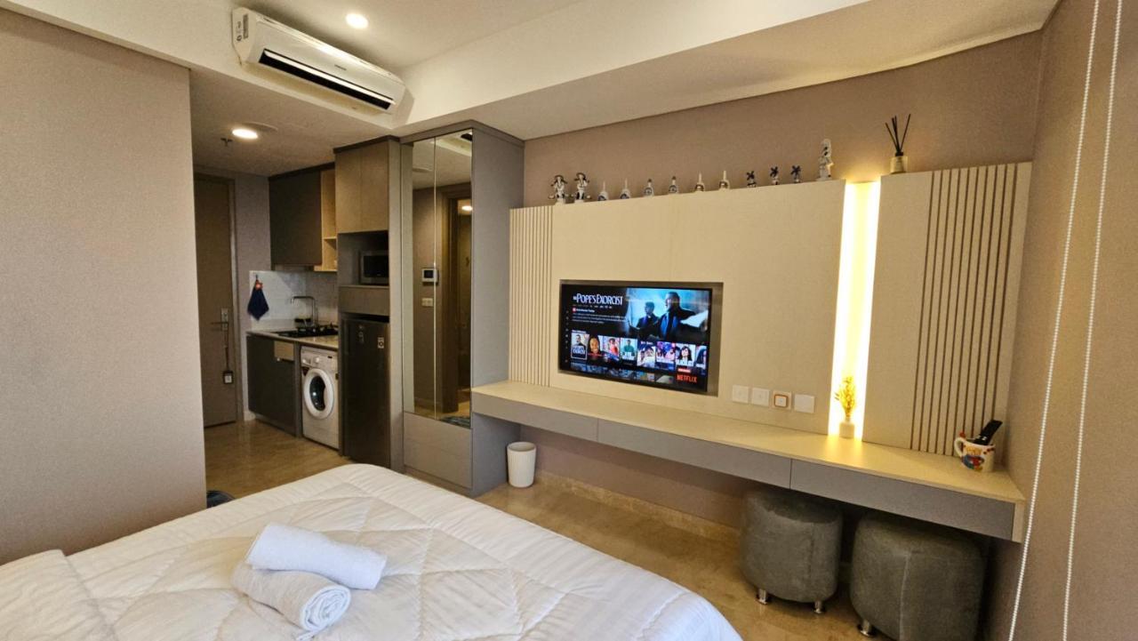 Studio Sea View Apartment At Gold Coast Pik By Mysweethome Cakarta Dış mekan fotoğraf