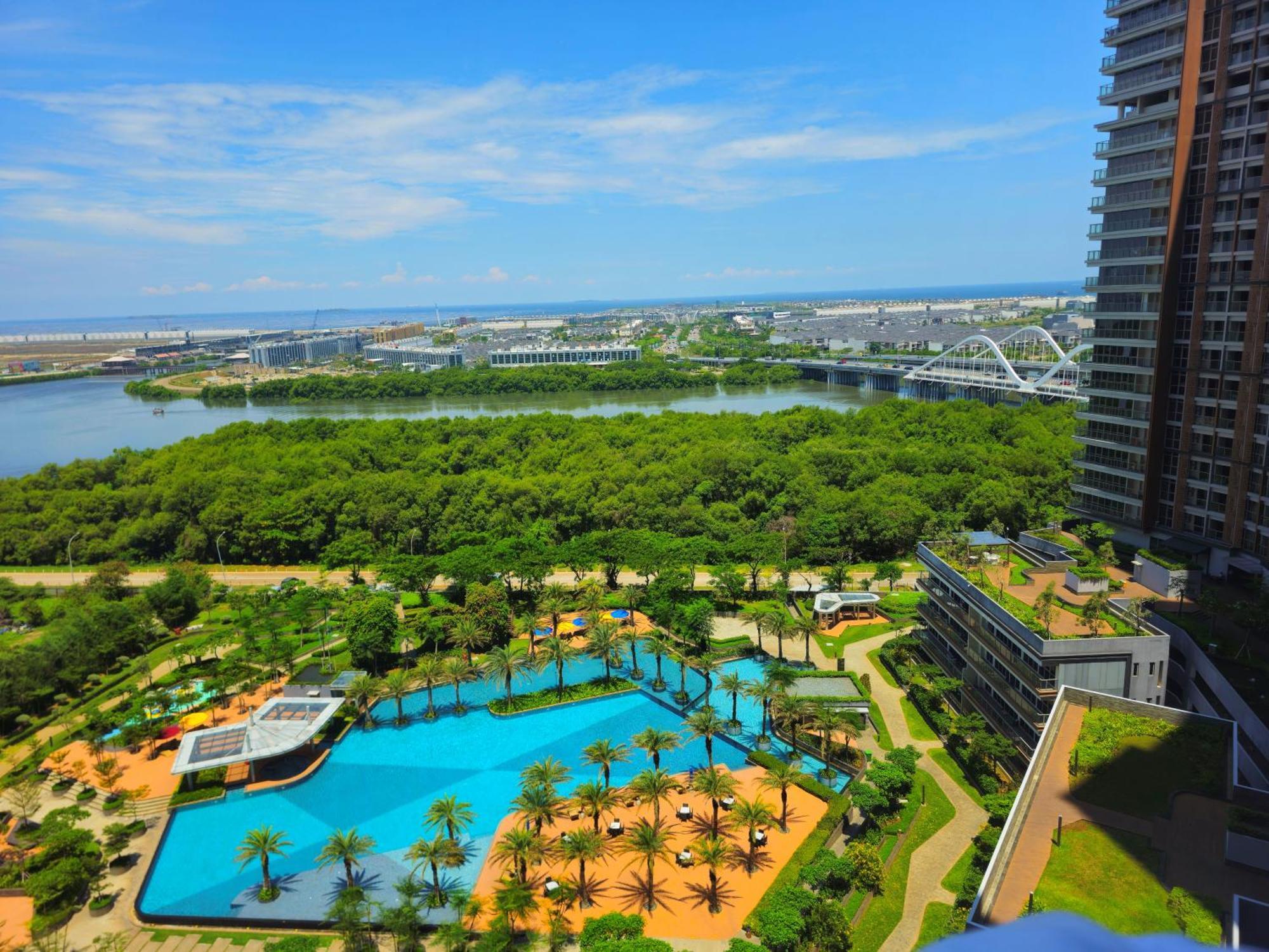 Studio Sea View Apartment At Gold Coast Pik By Mysweethome Cakarta Dış mekan fotoğraf