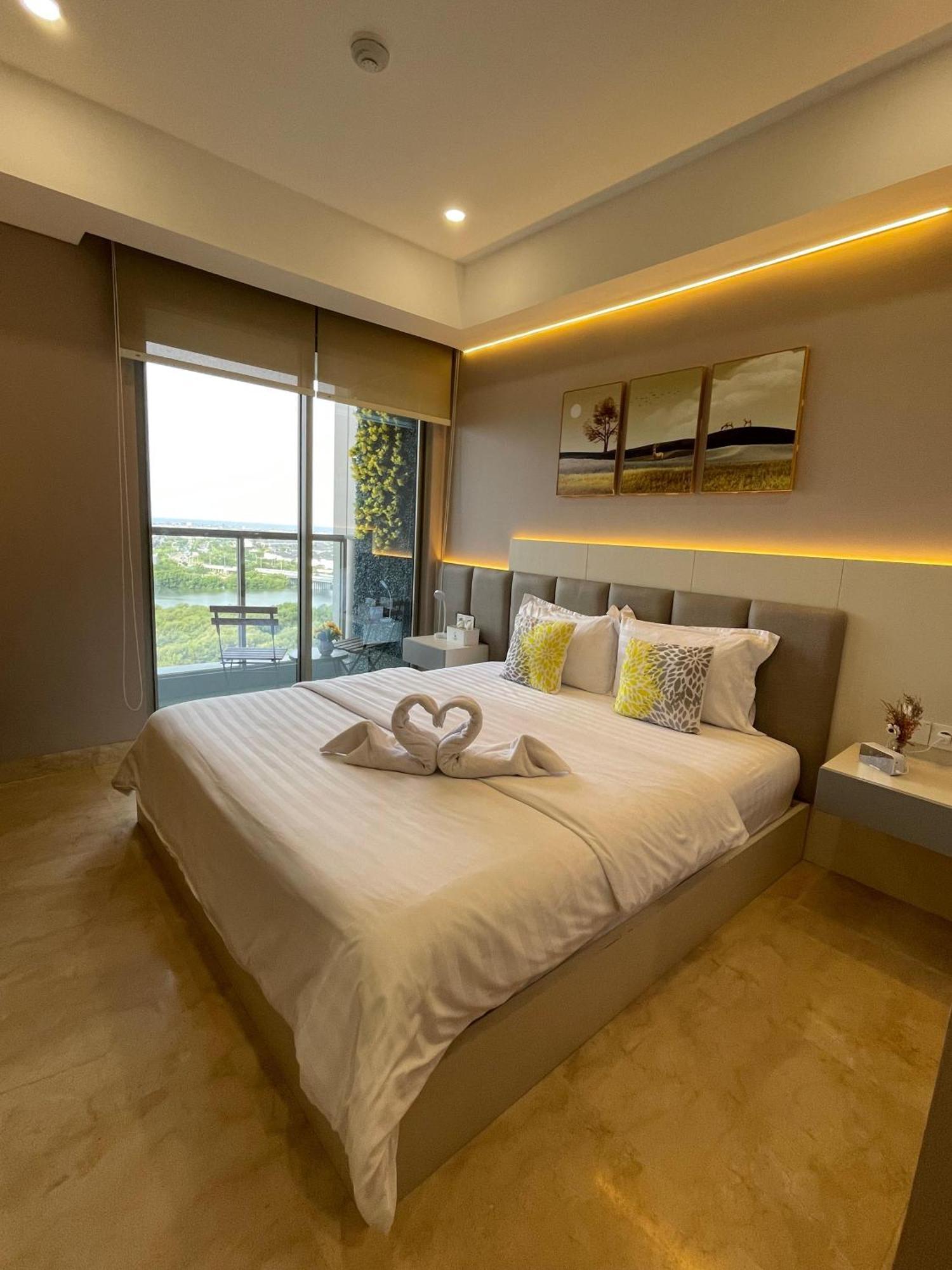 Studio Sea View Apartment At Gold Coast Pik By Mysweethome Cakarta Dış mekan fotoğraf